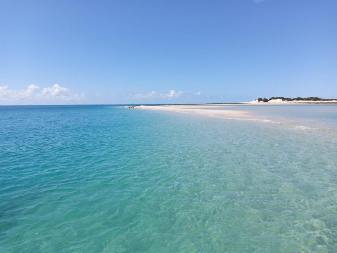Dolphin Dhow Beach Safaris Віланкулуш Екстер'єр фото