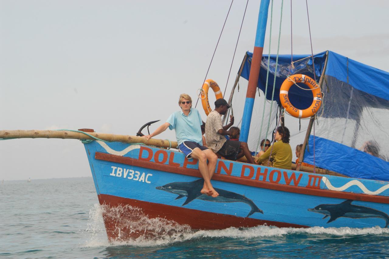 Dolphin Dhow Beach Safaris Віланкулуш Екстер'єр фото
