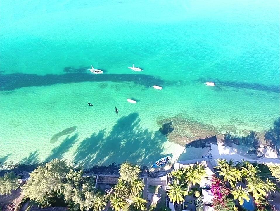 Dolphin Dhow Beach Safaris Віланкулуш Екстер'єр фото
